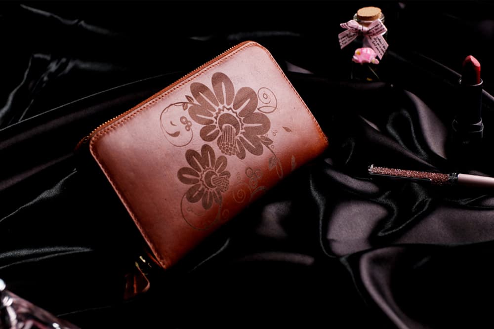 Flores – Zipper